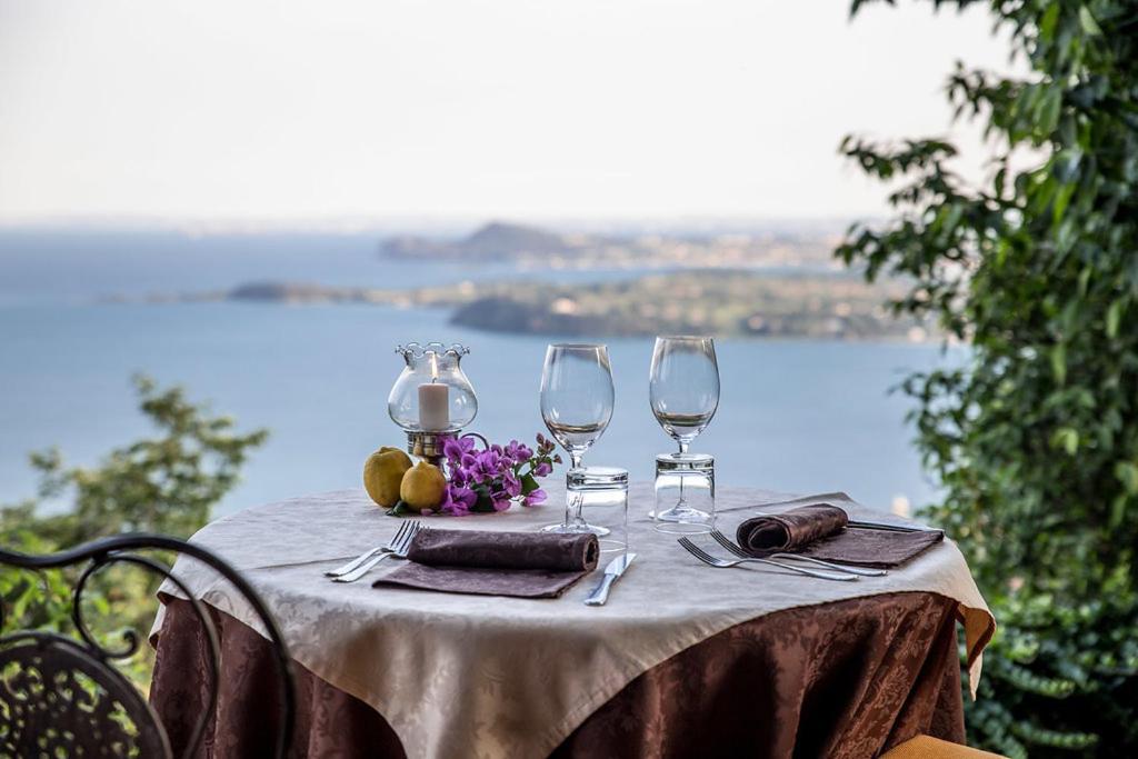 Dimora Bolsone Villa Gardone Riviera Exterior photo